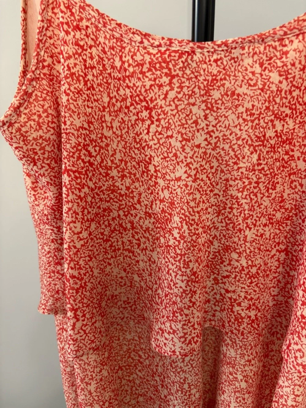 Cabi PAPRIKA Tiered Chiffon Cami Tank Top | Red Geometric Print | Size M - Picture 5 of 9